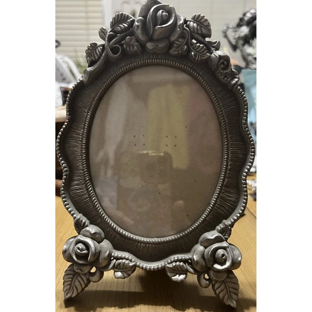 VTG Weston Gallery Roses Standing Oval 4x6 Picture Frame‎ Pewter